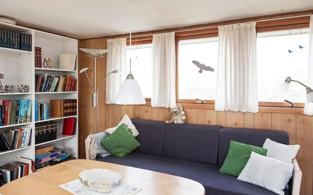 Enticing Holiday Home in FanÃ¸ near Sea
