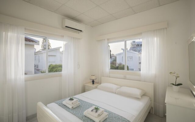 Protaras Nisia Seaside Villa
