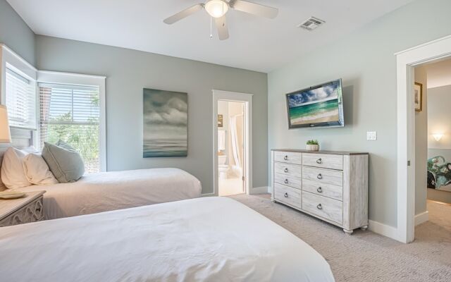 Magnolia Bay 8582