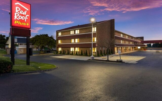 Red Roof Inn PLUS+ Columbus - Worthington