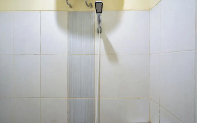 Rehat at Wahidin Guest House