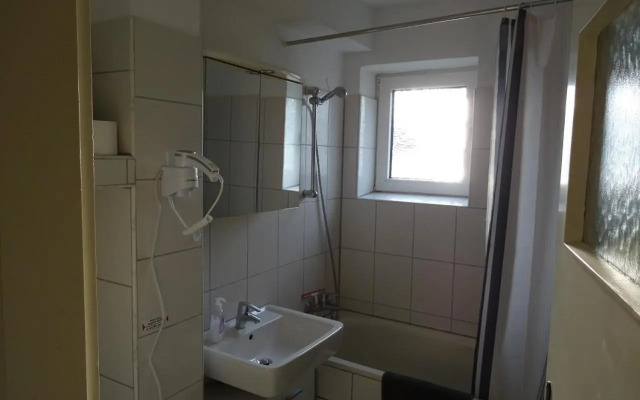 BS Living Apartment 4