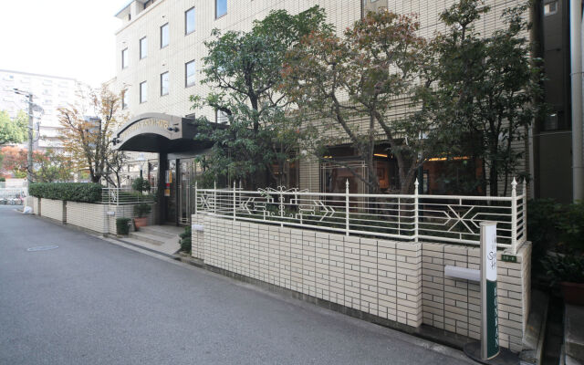 Shin-Osaka Station Hotel