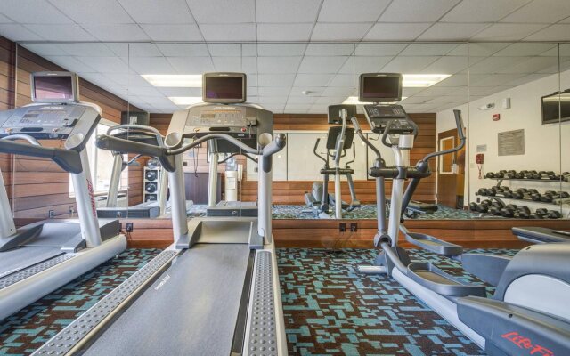 Comfort Inn & Suites Green Bay Stadium Area