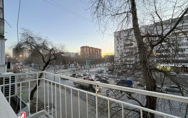 Apartments on Malygina street 71