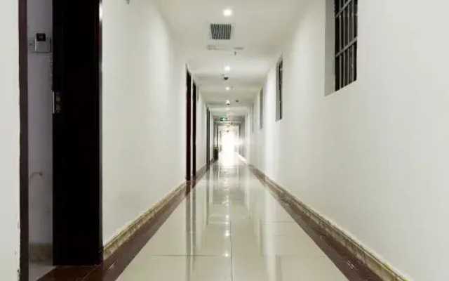 Lingshan Hotel