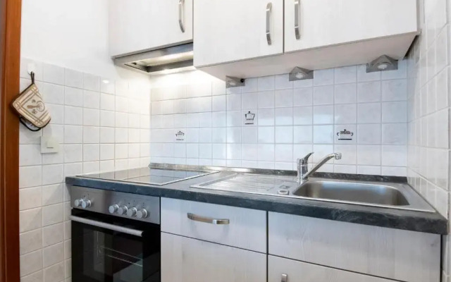 Waldstraße 2 Wohnung 12