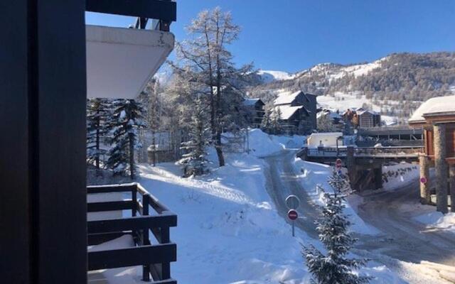 Appartement Risoul, 1 pièce, 4 personnes - FR-1-330-512