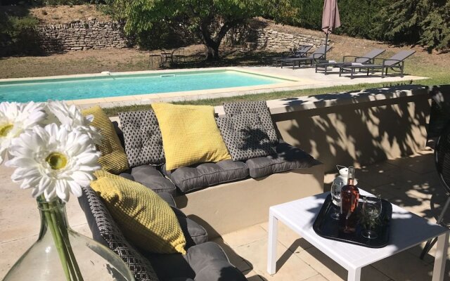 Villas du Luberon - La Villa des Saisons