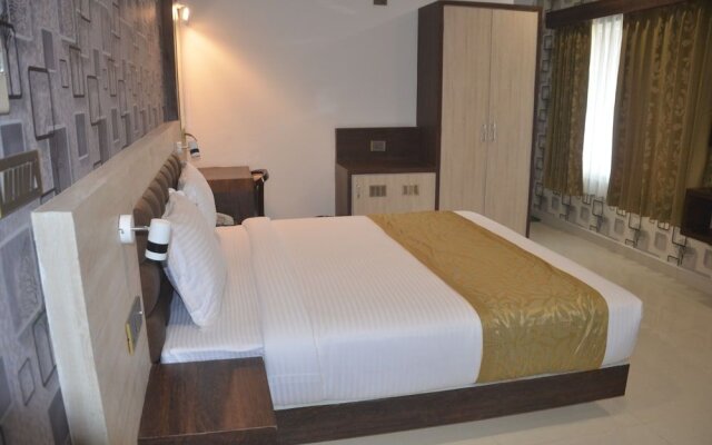 Hotel Rajeev Regency