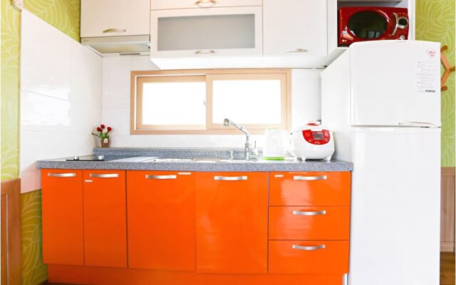 Uljin Sand Beach Pension