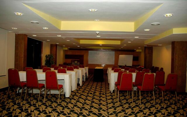 Regenta Central Deccan