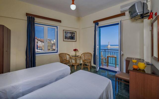 Lucia Hotel