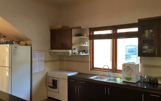 Sama's Cottages and Villas