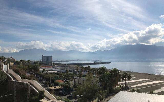 Light Blue - Apartment in the middle of everything