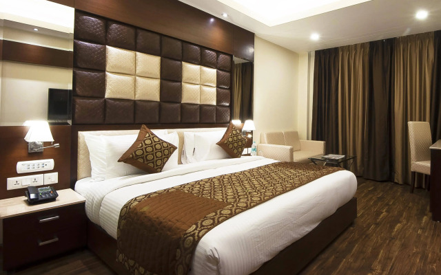 Hotel Golden Grand