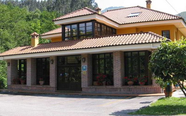 Hotel Benzúa