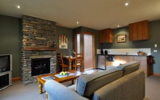 Luxury on Lansdown