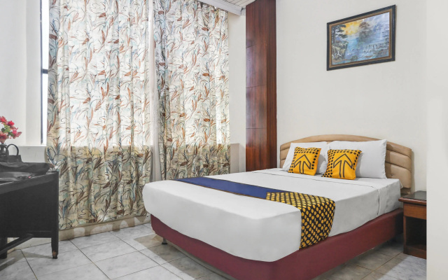 Hotel O Losmen Bahalap Syariah MarabahanNearSiring Marabahan (Ulek Barito) – Guest Rooms – Marabahan