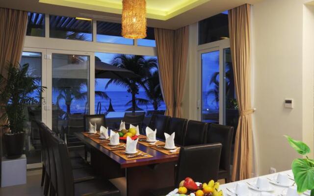 The Cliff Bay Villas