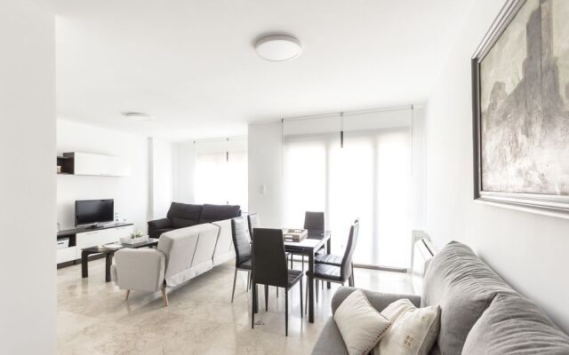 SurTrip Apartamentos - San Anton