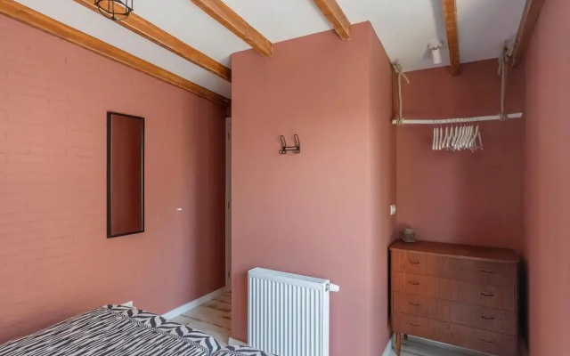 Charming Holiday Home in Callantsoog with Garden