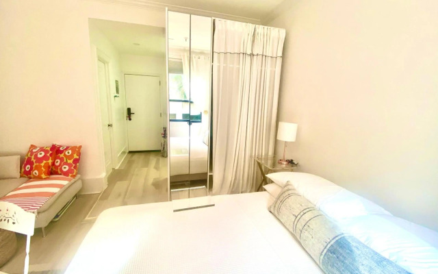 Tropicals of Palm Beach