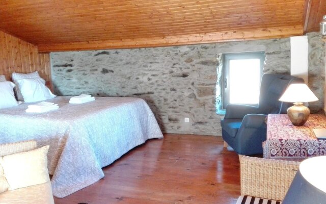 House With 2 Bedrooms in Peso da Régua, With Wonderful Mountain View,