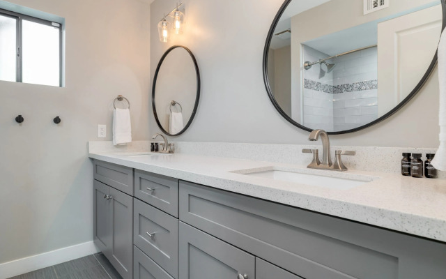 White Agate by Avantstay Pool + Playground