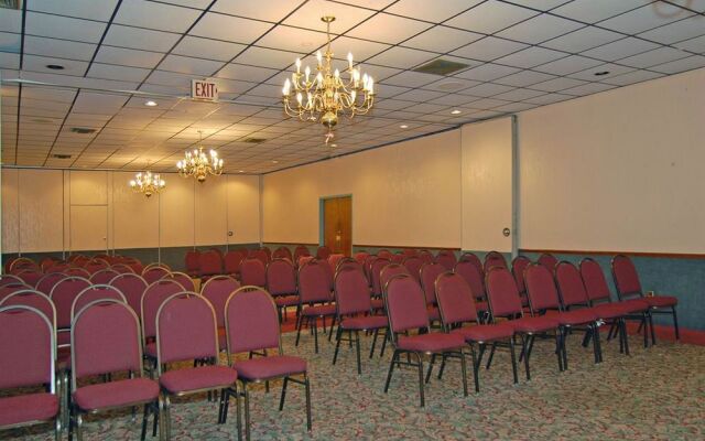 Howard Johnson Inn Tampa Ybor City