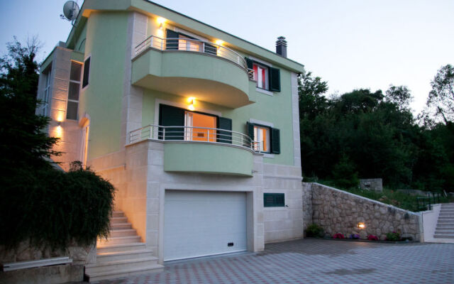 Villa Luna