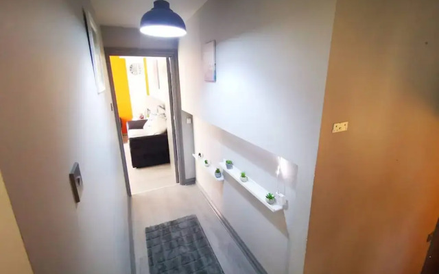 2BR Central Cosy Apartment