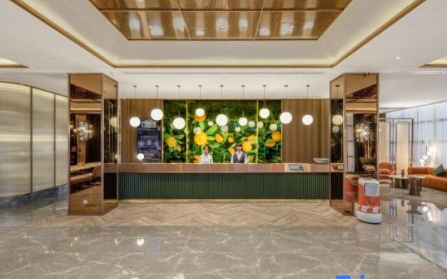 Orange Hotel (Foshan Qiandeng Lake)