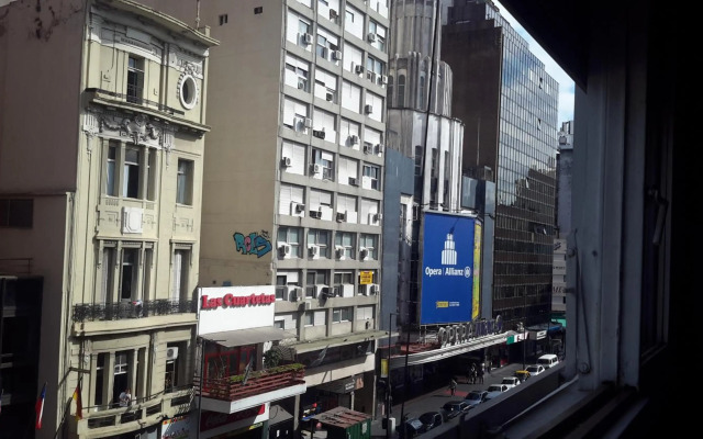 Av Corrientes y Esmeralda! Teatros!!! Depto 53mts! Cómodo y Equipado - Cuidamos su estadía