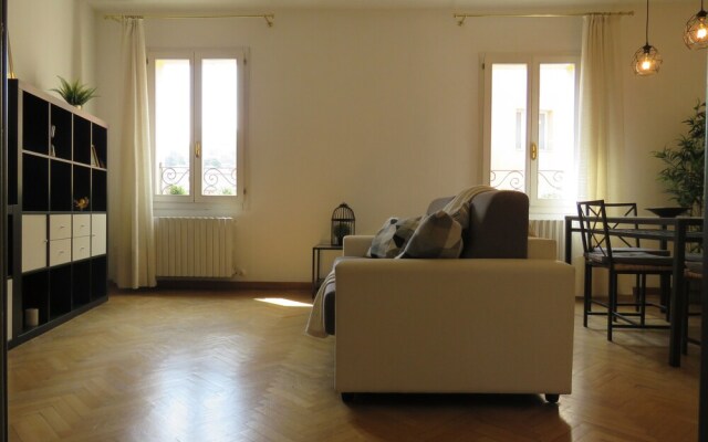 Altaseta Apartments