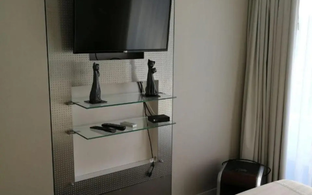 Urbano Suites