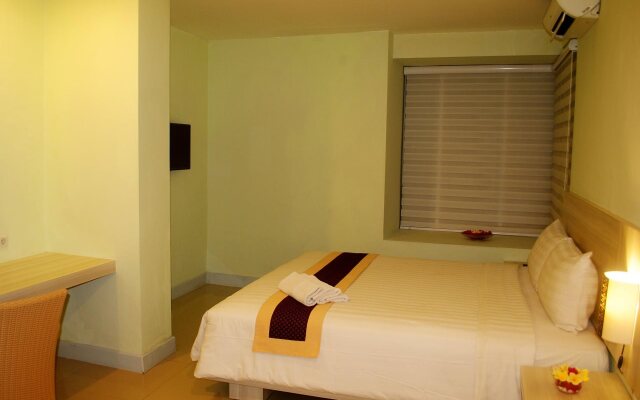 Sky Hotel Jogja