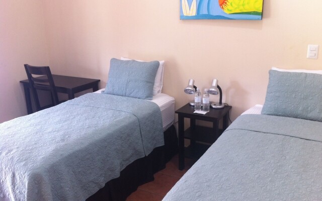 Machele's Place Hotel
