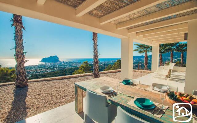 Abahana Villas Rosina