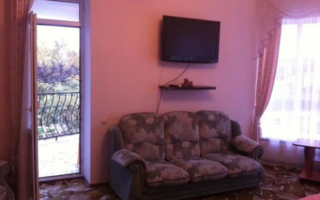 Guest House on Ulitsa Svyatogo Georgiya