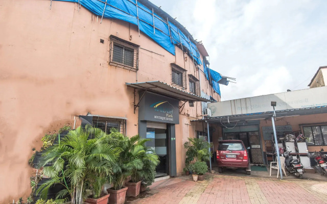 Hotel O Kailash Park Near Sakinaka Metro Station