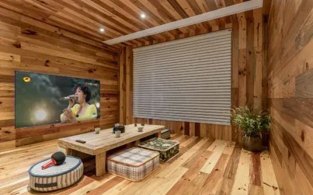 Country Life Lodge
