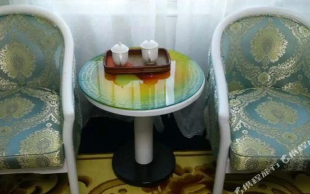 通联蜀中仙大酒店(北京西客站店)