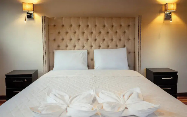 Hotel California Urubamba