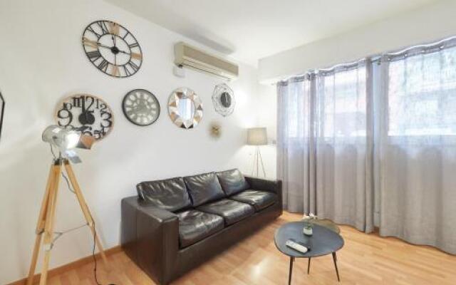 BarcelonaForRent Sant Pau Barcelona Suites