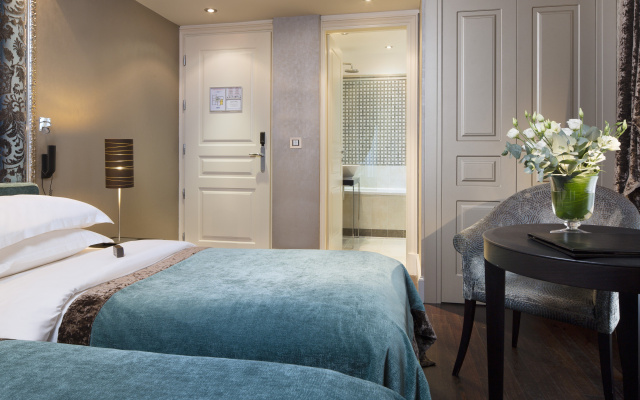 Hotel Ares Eiffel