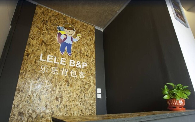 Le Le B&P