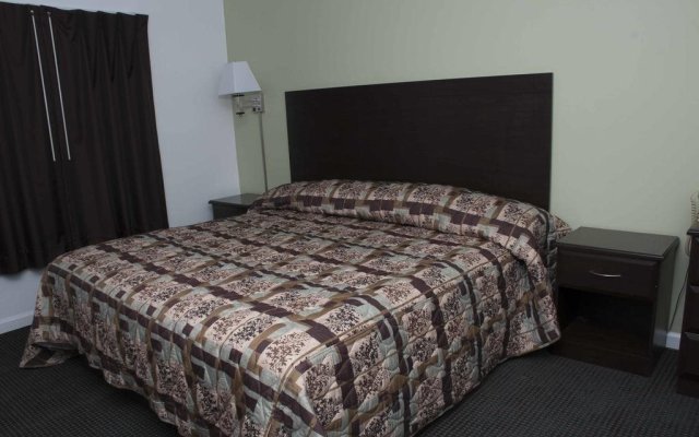 OYO Travelier Motel
