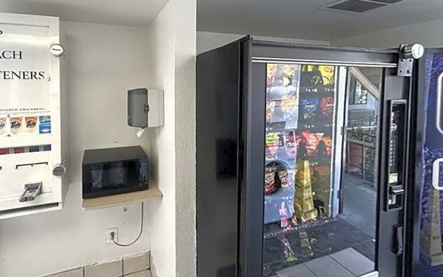 Studio 6 Bellflower, CA - Los Angeles