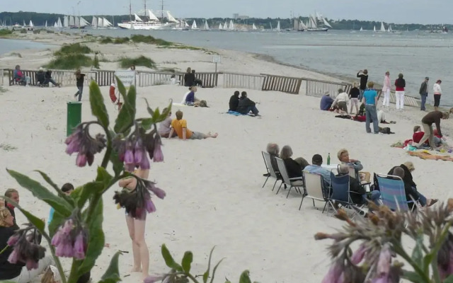 Nice Apartment Near Seabeach